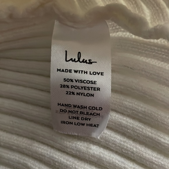 Lulus shrug sweater NWOT - Picture 6 of 6